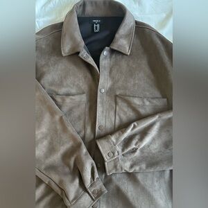 Men’s brown suede shirt jacket